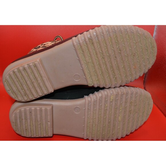 Magellan Outdoors Youth Duck Boots Size 6 Leopard Print Waterproof Winter Rain - Picture 8 of 10